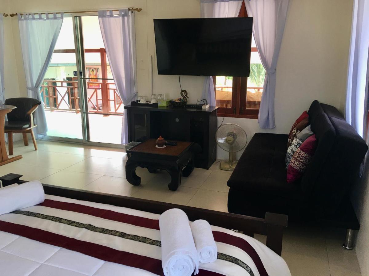 Naraya Homestay San Pa Tong Exterior photo